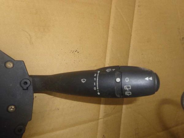 COMMODO CITROEN / PEUGEOT - Vue 3